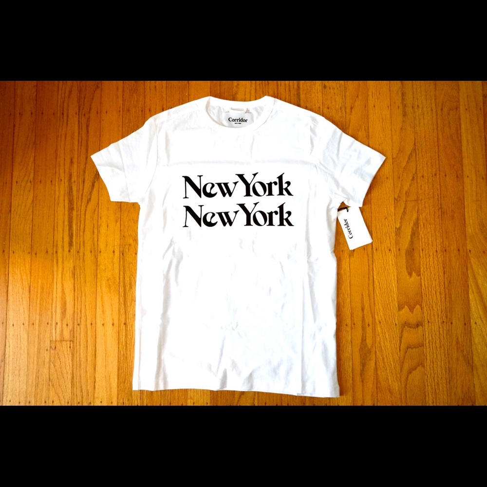 BNWT New York New York Corridor t-shirt XS